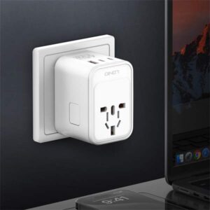 3 USB Ports 65W GaN Travel Adapter Z6