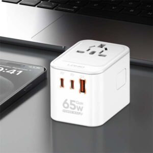 3 USB Ports 65W GaN Travel Adapter Z6