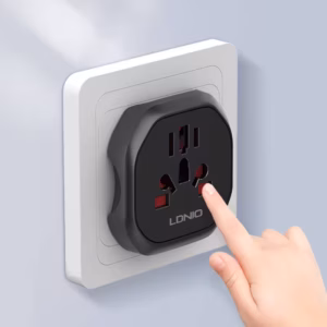 LDNIO Z7 Universal Travel Adapter Power Socket Power Converter
